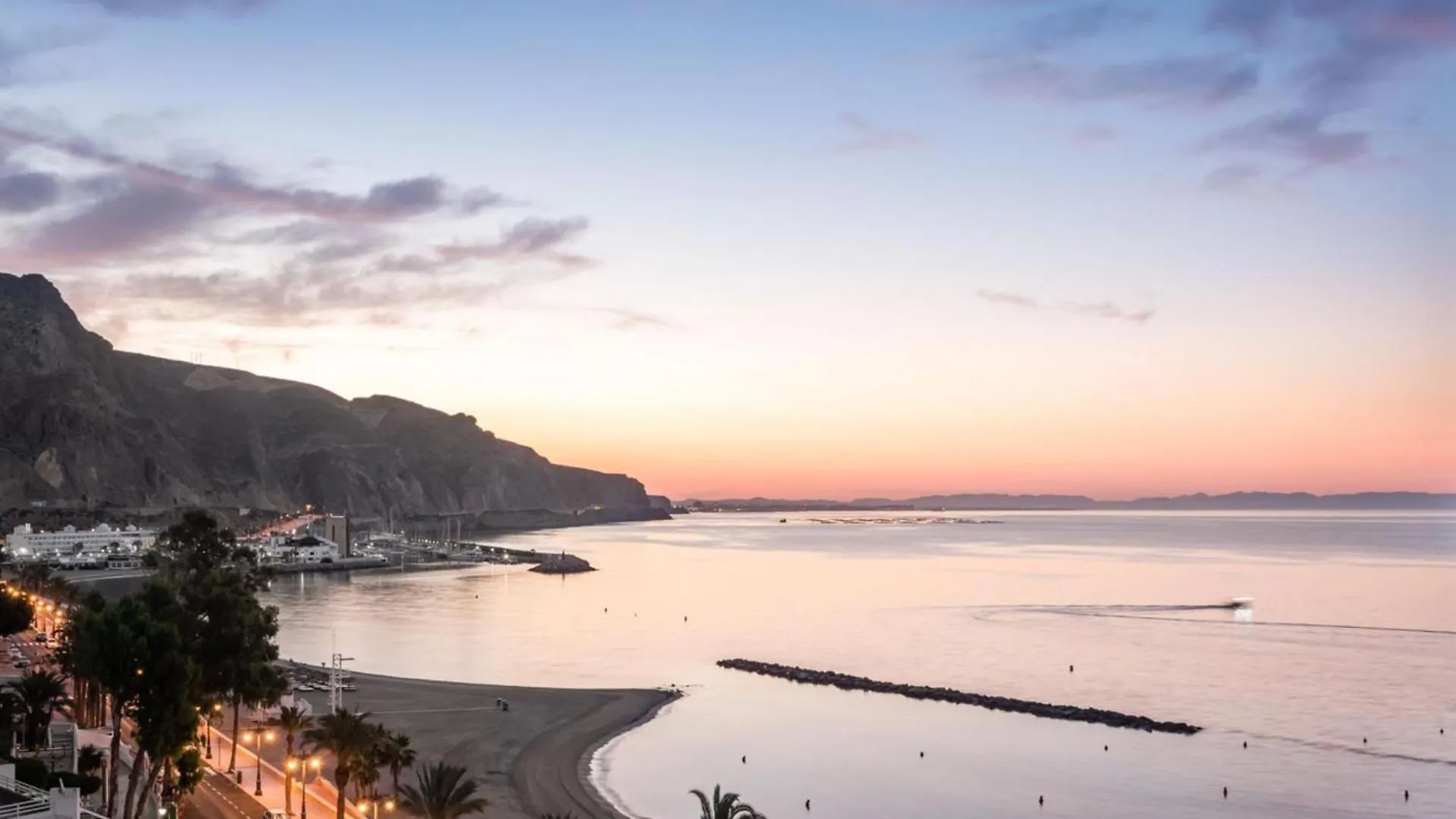 Hotel Moon Dreams Portomagno Aguadulce   Aguadulce (Almeria)