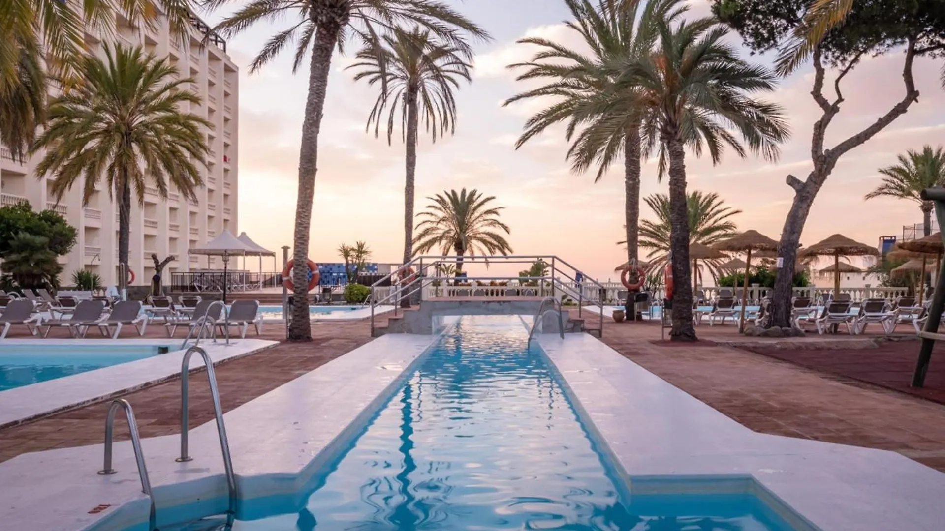 Hotel Moon Dreams Portomagno Aguadulce  Spanje